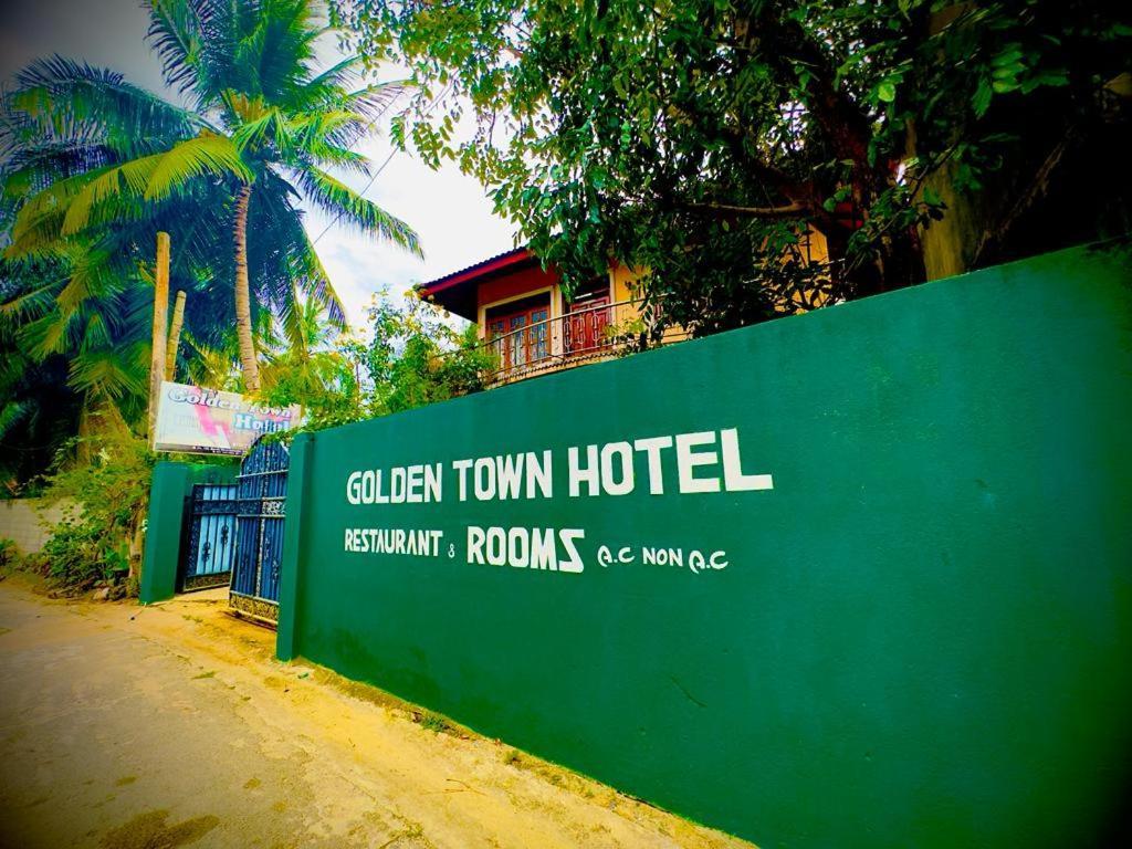 טנגלה Golden Town Hotel מראה חיצוני תמונה